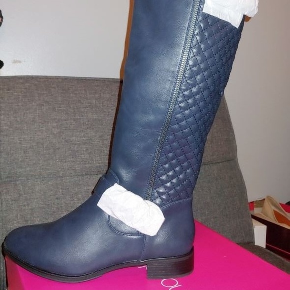 cersei quilted flat boot